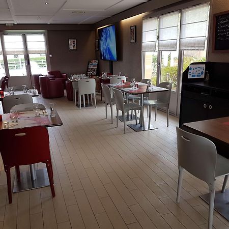 Hotel Restaurant Campanile Aurillac Exterior foto