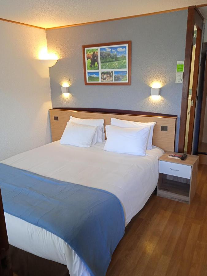 Hotel Restaurant Campanile Aurillac Exterior foto